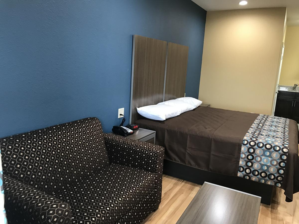 Deluxe Inn & Suites - Baytown Ngoại thất bức ảnh