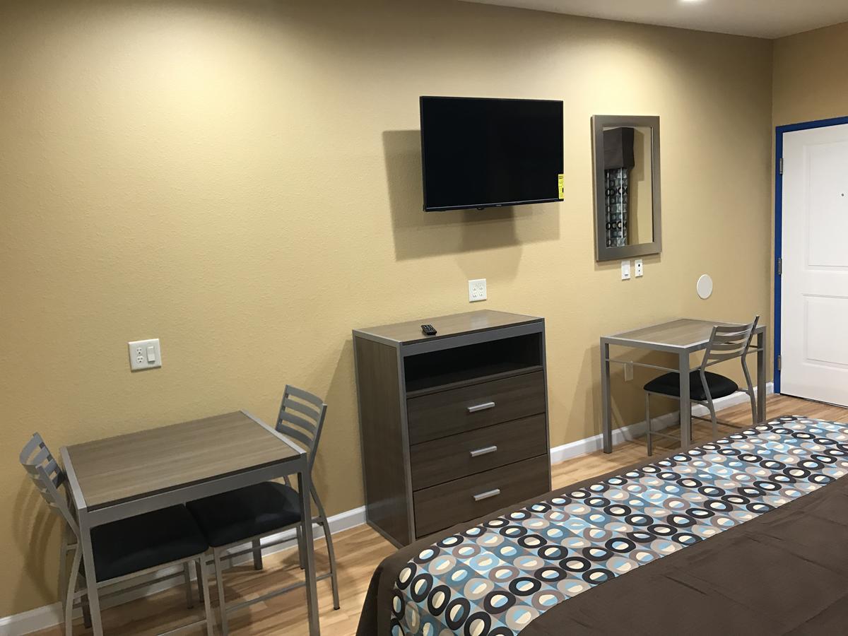 Deluxe Inn & Suites - Baytown Ngoại thất bức ảnh