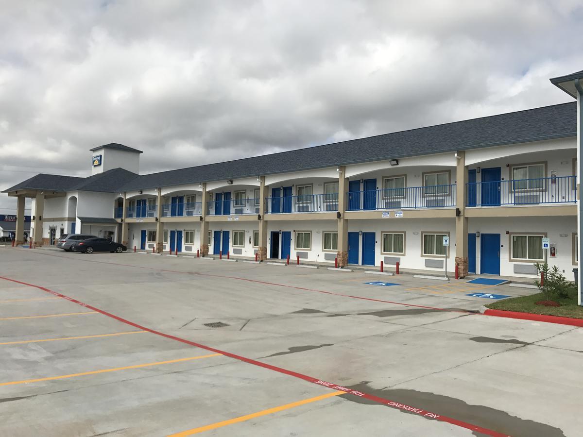 Deluxe Inn & Suites - Baytown Ngoại thất bức ảnh